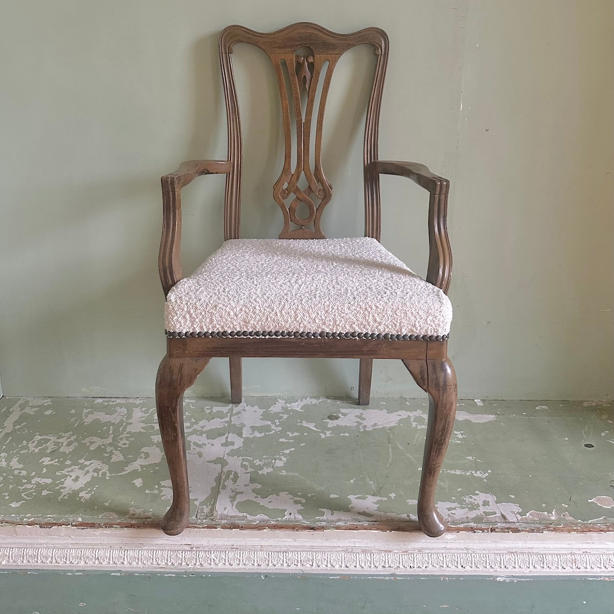 Upholstered Antique Queen Anne Style Carver Oak Chair in Boucle