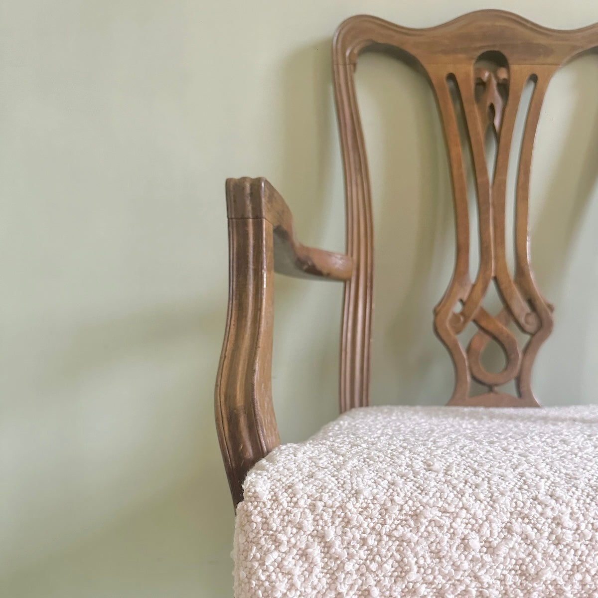 Upholstered Antique Queen Anne Style Carver Oak Chair in Boucle